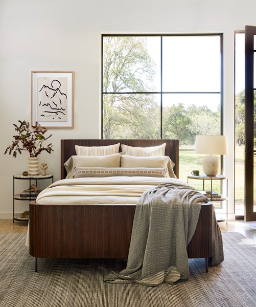 BIMMALOFT-FLETCHER BED-QUEEN (3)